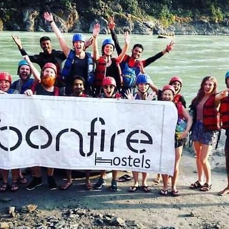 Bonfire Hostels Rishīkesh Εξωτερικό φωτογραφία