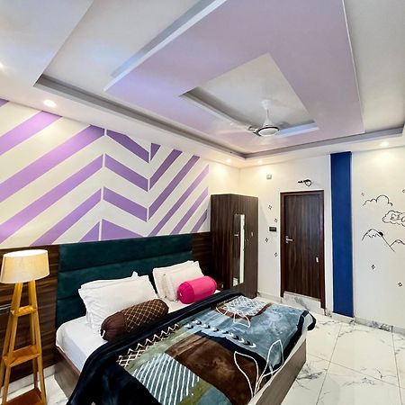 Bonfire Hostels Rishīkesh Εξωτερικό φωτογραφία