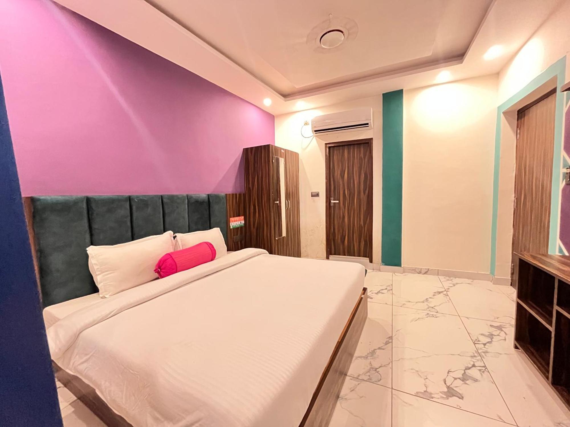 Bonfire Hostels Rishīkesh Εξωτερικό φωτογραφία
