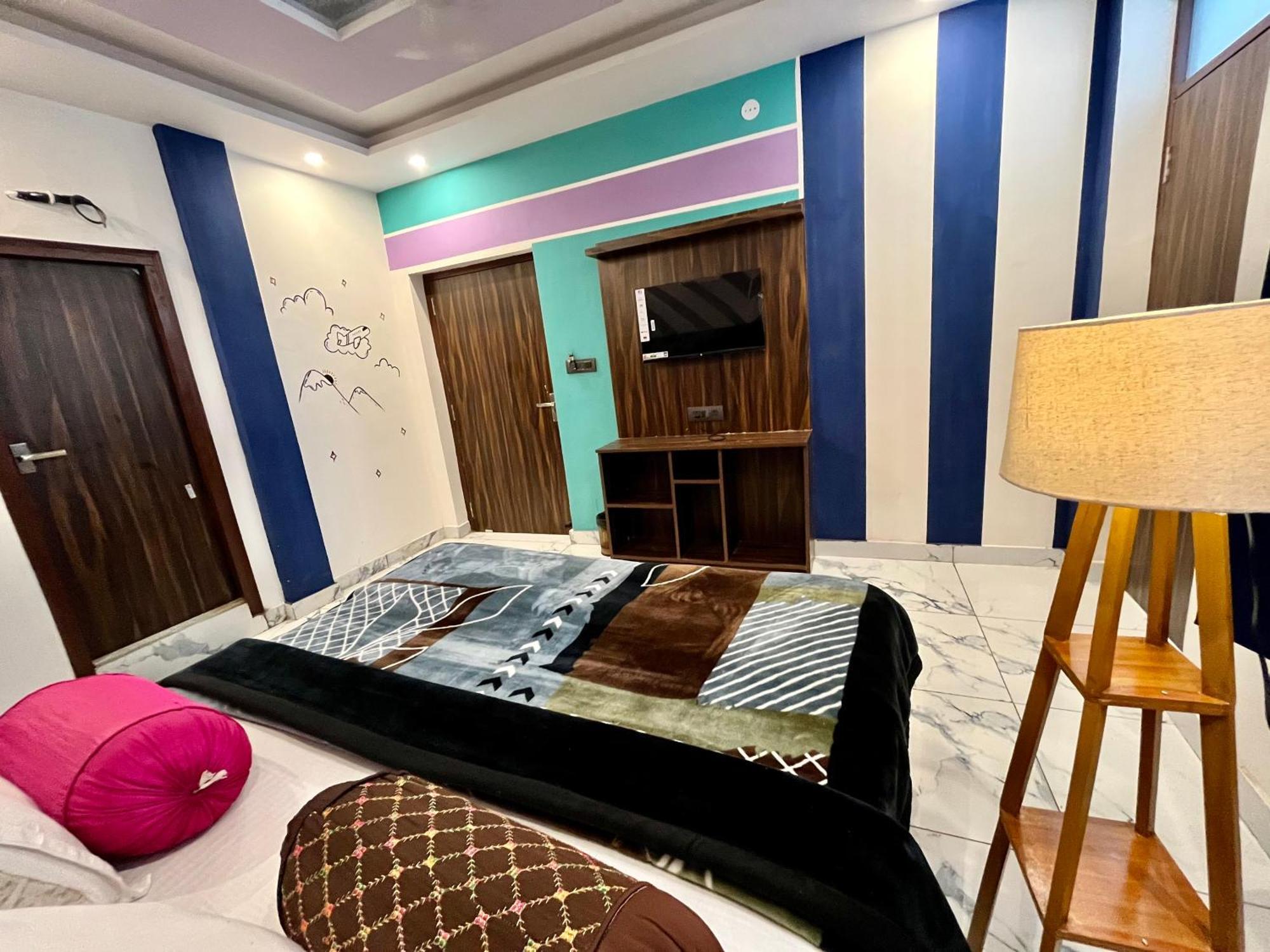 Bonfire Hostels Rishīkesh Εξωτερικό φωτογραφία