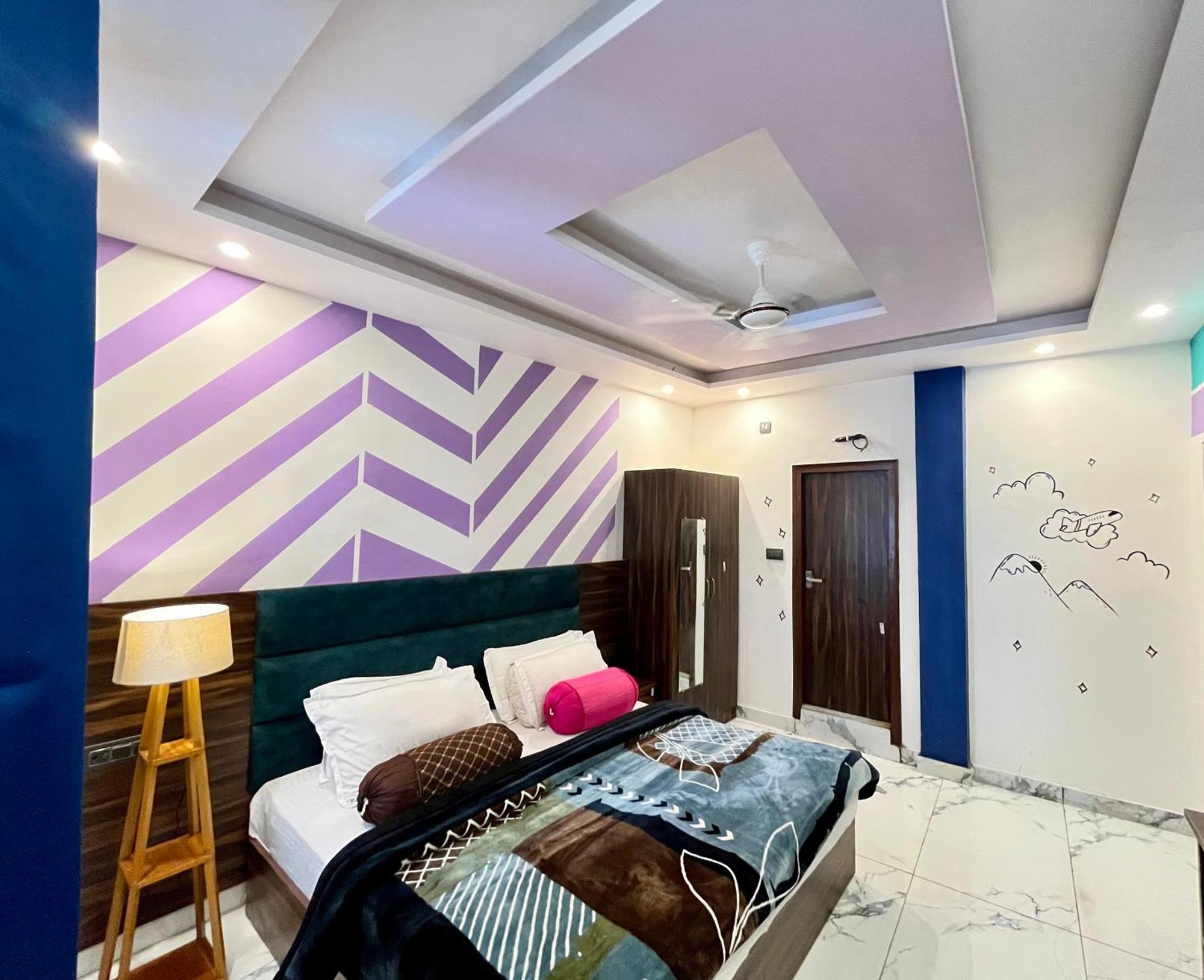 Bonfire Hostels Rishīkesh Εξωτερικό φωτογραφία